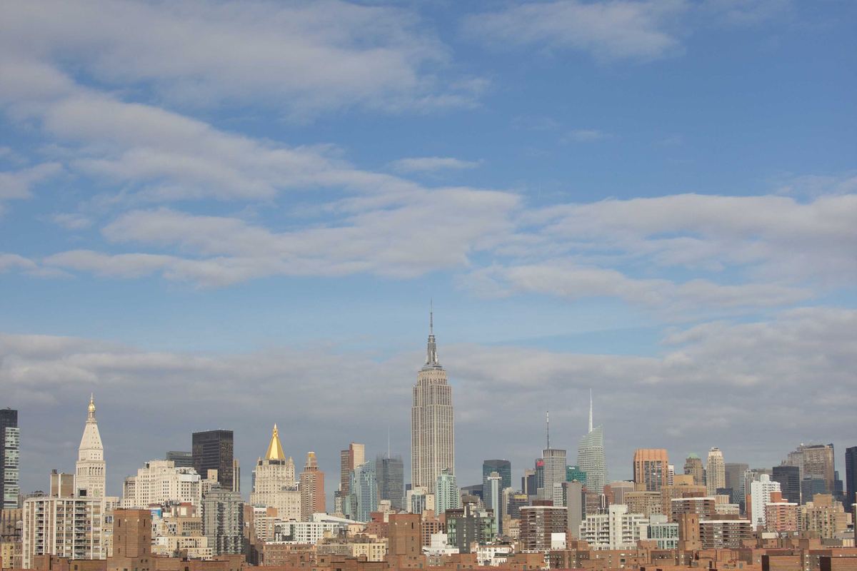 New York residential apartment buildings with the Manhattan skyline